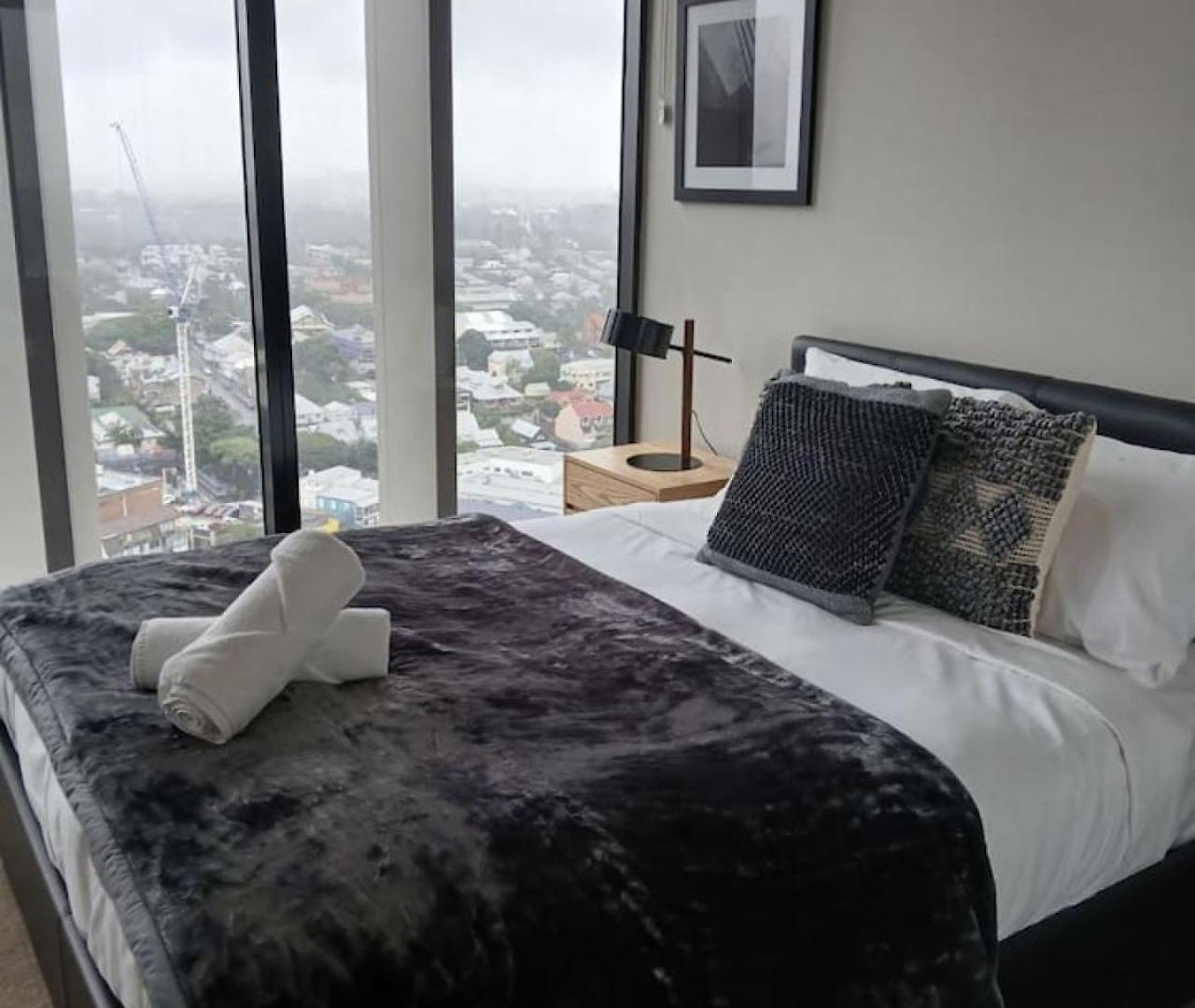 1 Bedroom With Stunning Views Heart Of * Brisbane