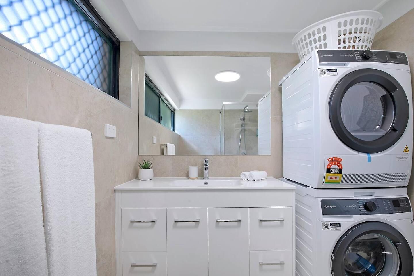 Apartment Leafy Hideout - Quiet Comfort Near Riverfront And Cbd *