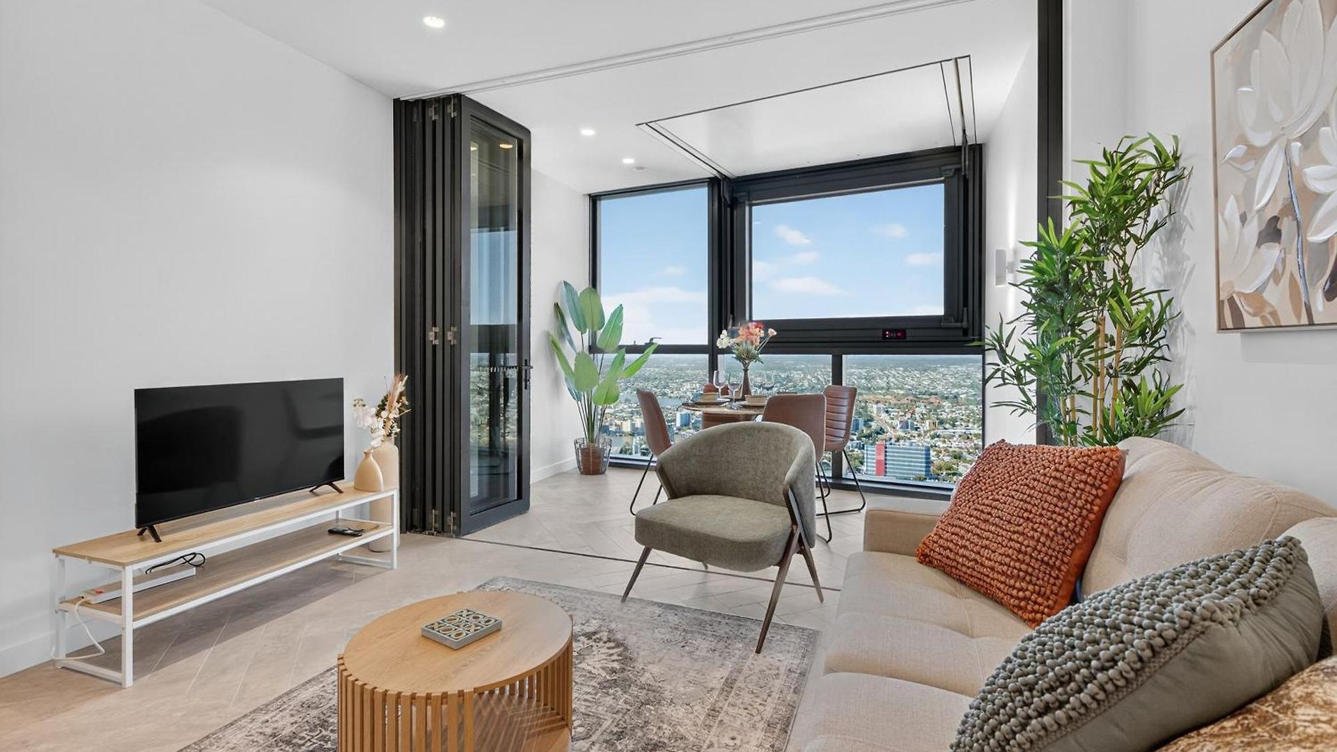 Sky High Zen At Queens Wharf Level 59 Apartment