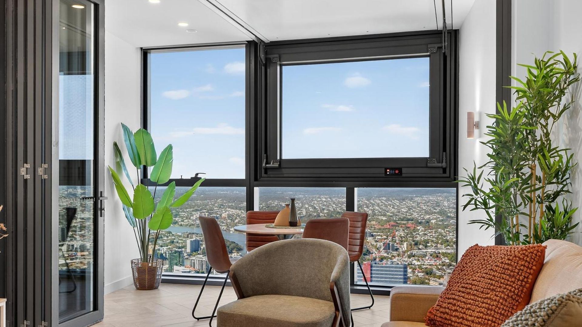 Sky High Zen At Queens Wharf Level 59 Brisbane