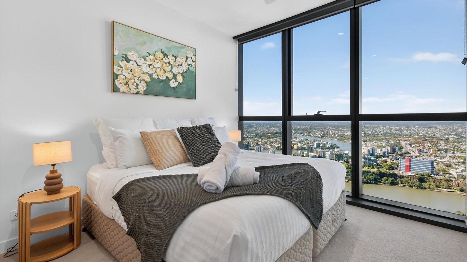 Sky High Zen At Queens Wharf Level 59 Apartment *