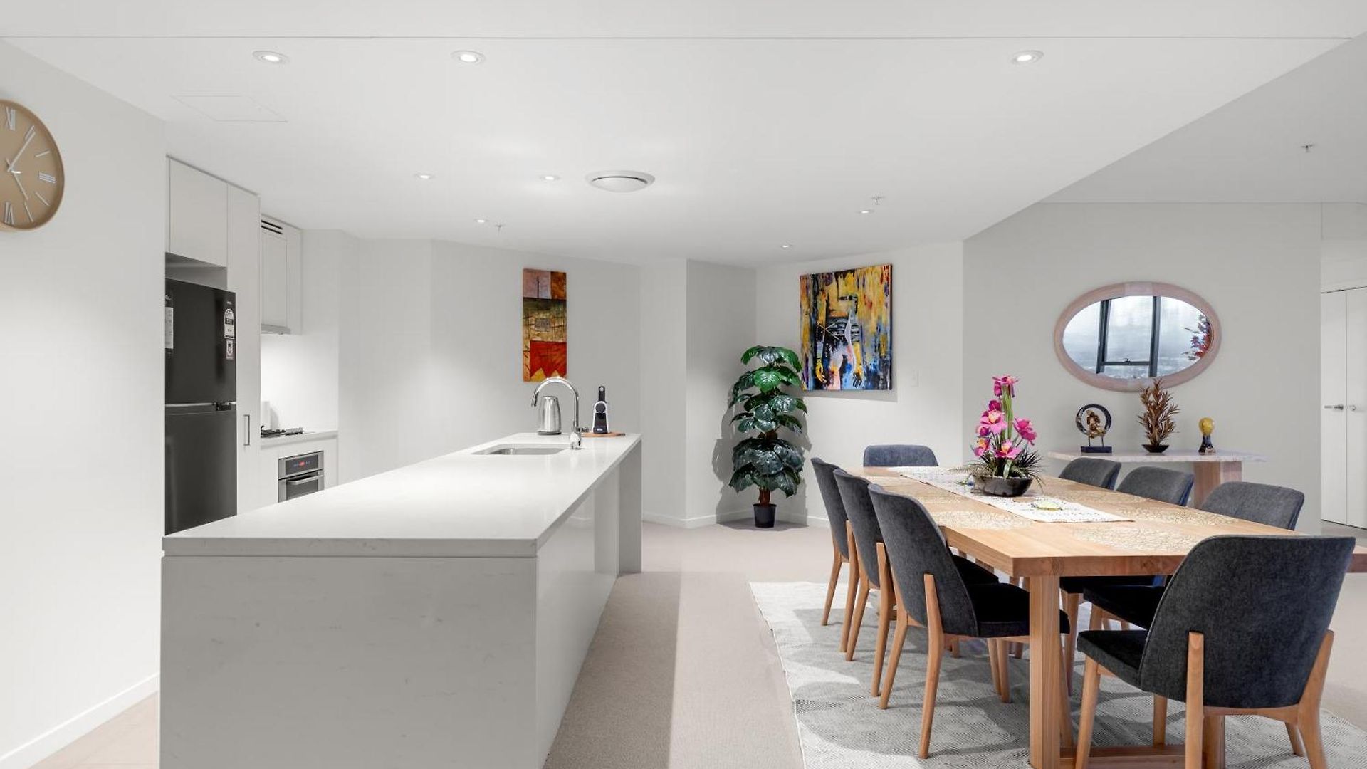 Huge 3bed 3bath Skyhigh View