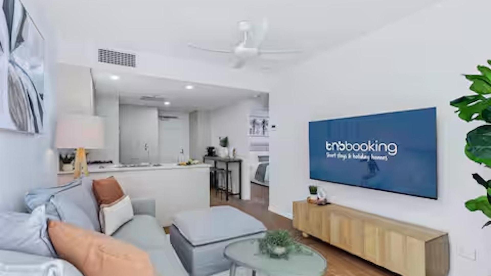 Elevate - Views, Pool, Sauna & Gym * Brisbane