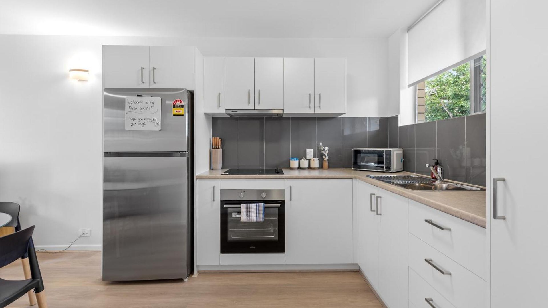 Stylish And Comfy 2br In Medical District With Parking