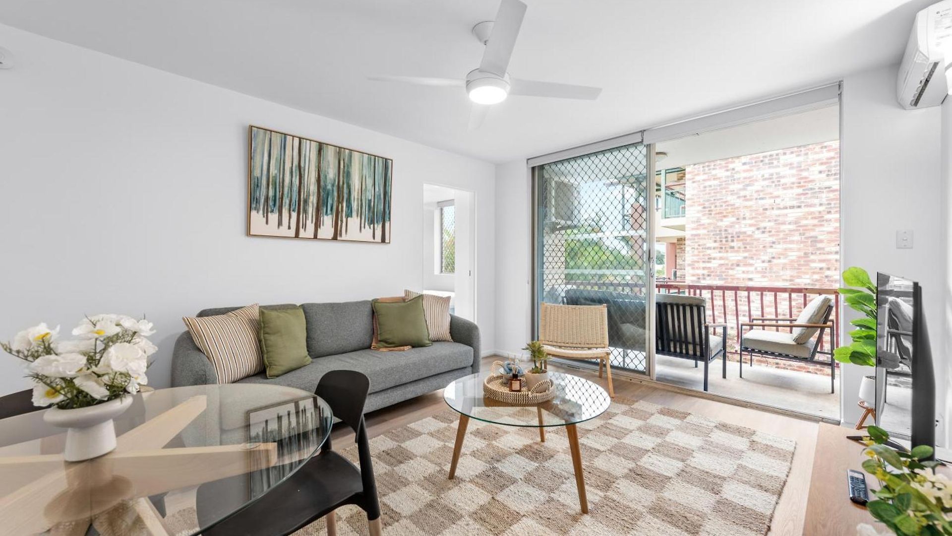 Stylish And Comfy 2br In Medical District With Parking *