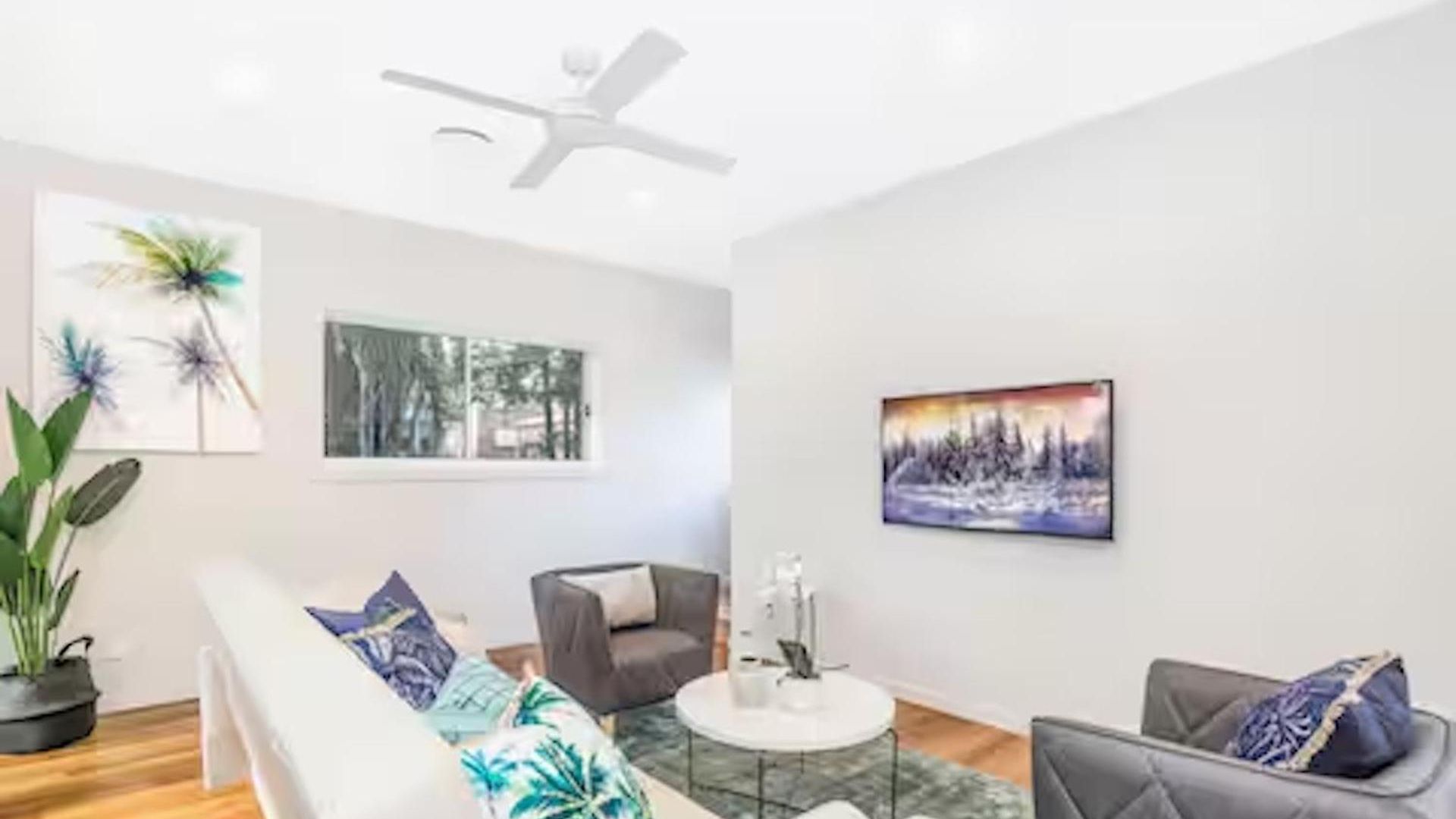 Park Ave Retreat - 3 Carparks, Wifi, Bbq, King Bed Apartment *