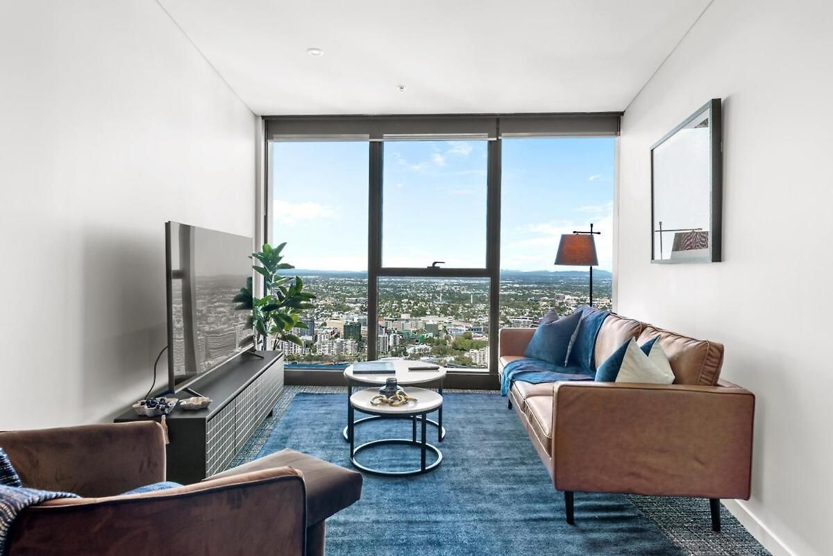 Skyrise Style - 1bed-1bath-1car-views - Cbd Apartment *