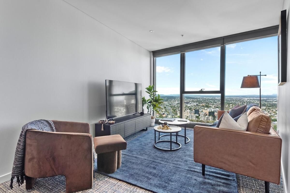Skyrise Style - 1bed-1bath-1car-views - Cbd *