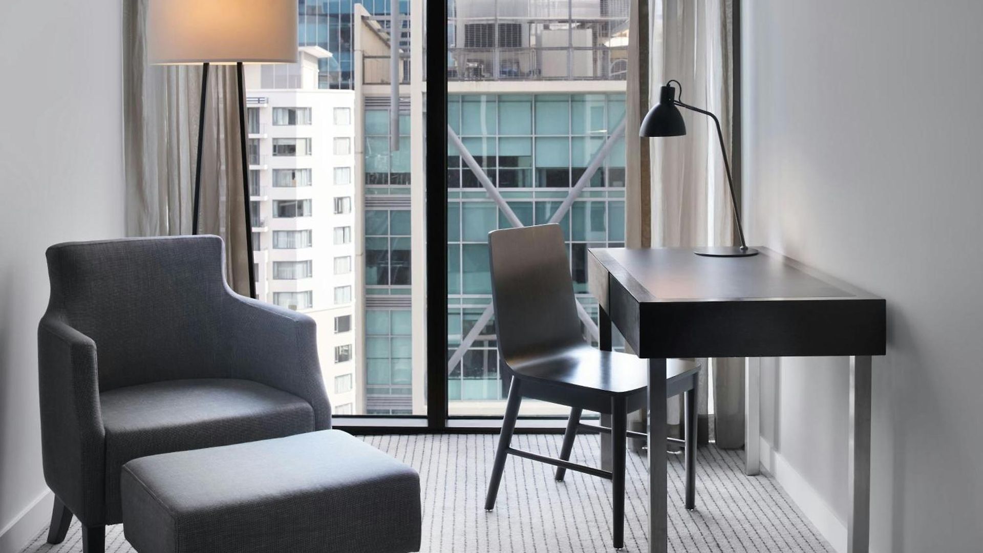 Four Points By Sheraton Hotel 4*