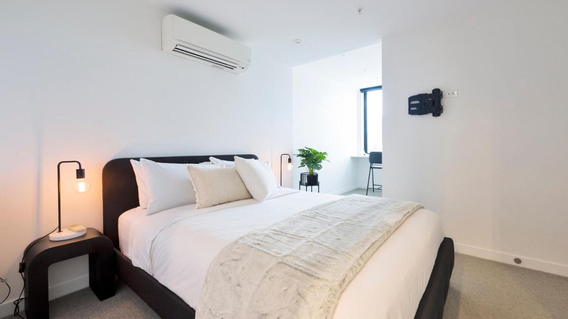 Apartment Spacious 2bed 2bath With Views