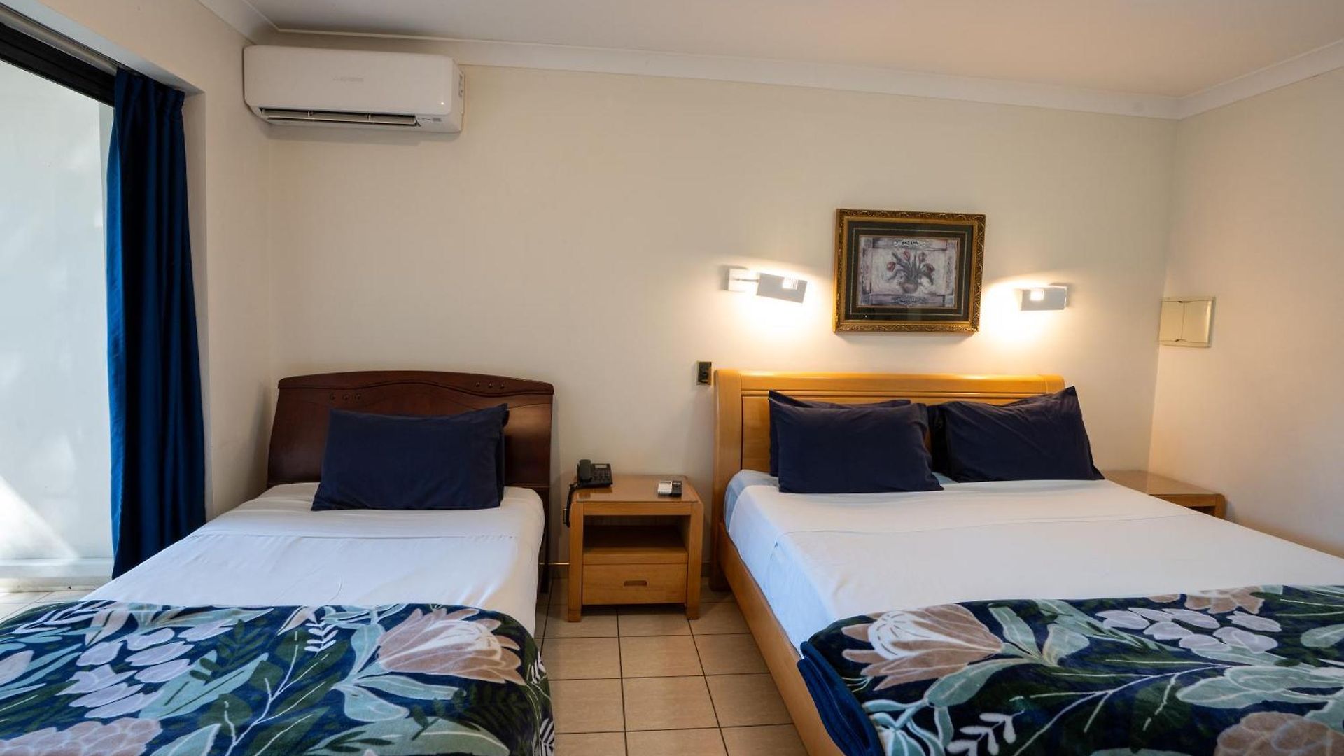 Novena Palms 4*