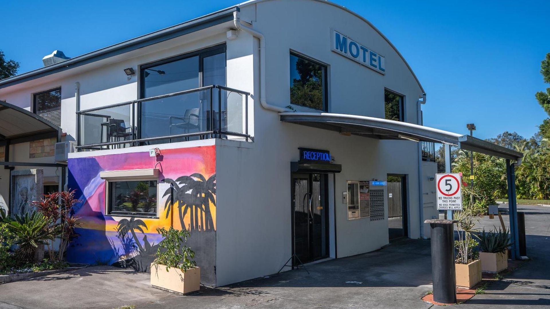 Motel Novena Palms 4*