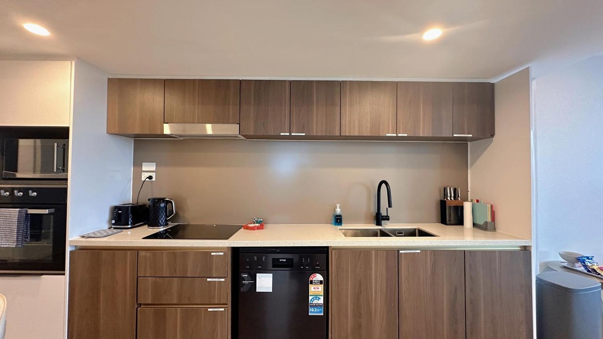 Warm Cozy Gabba Close To Pa & Cbd Apartment