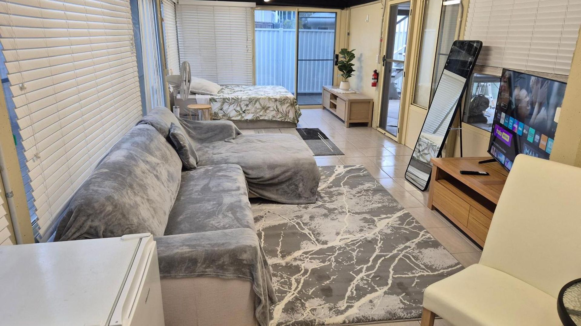 Holiday home Charming 4bdr Inc Separate Studio, Newly Renovated