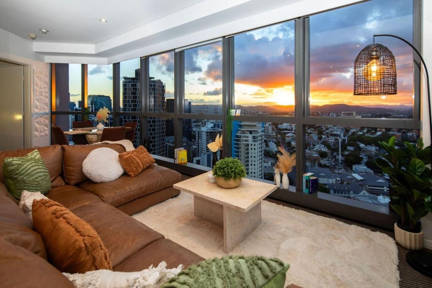 Indulgence At Meriton, Spectacular Views, Sleeps 6 Includes Carpark * Brisbane