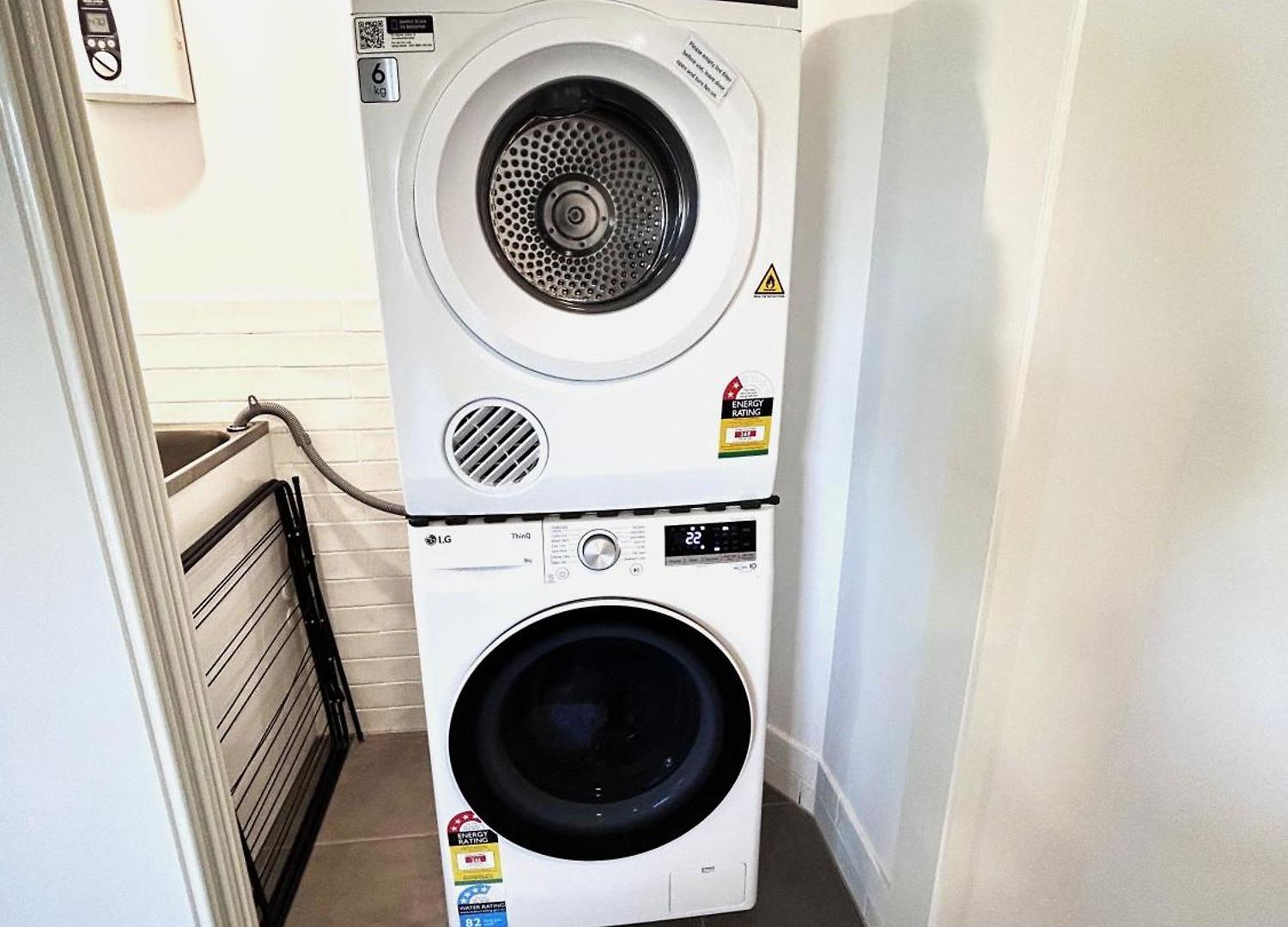 Location, Location, Location - Spacious Brisbane