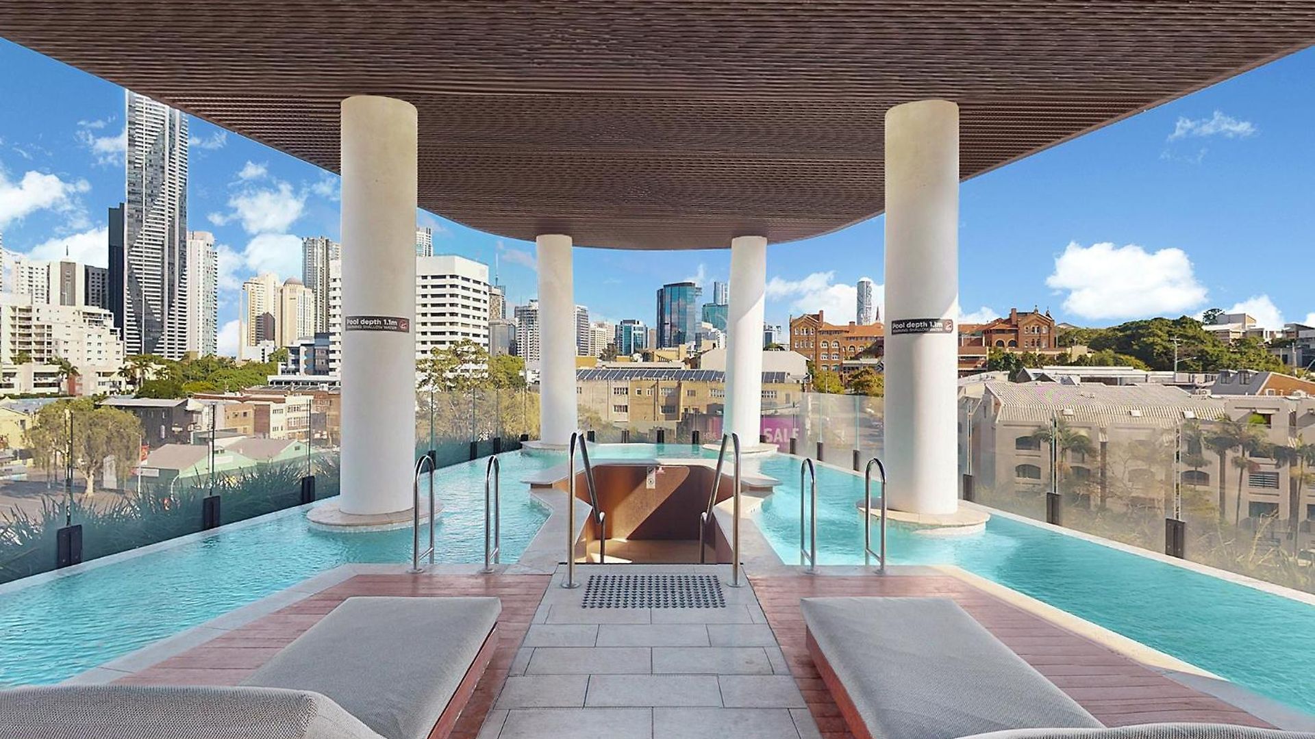 Stylish 2br With Story Bridge & Fireworks Views