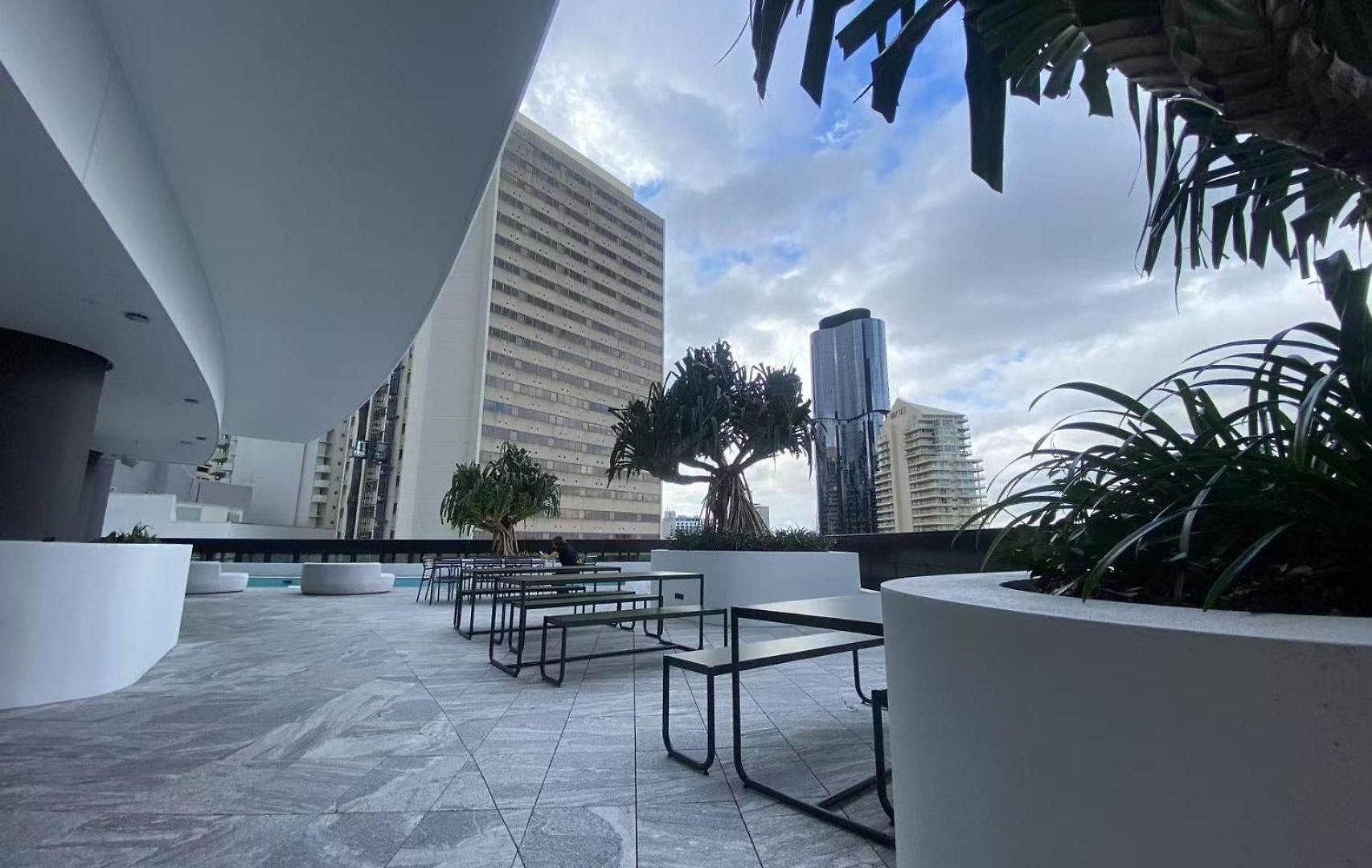 Landmark Casino 1bdr Luxe Apartment