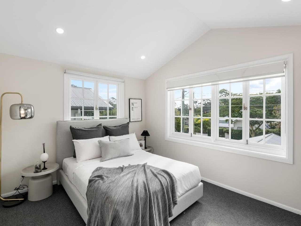 Spacious 4-bedroom Bardon Retreat Across 2 Levels *