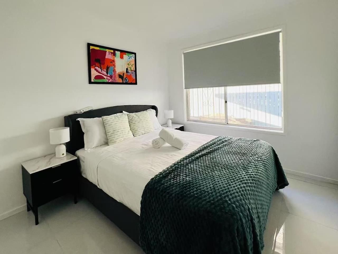 Spacious 4br Family Prime Sunnybank Location Holiday home *