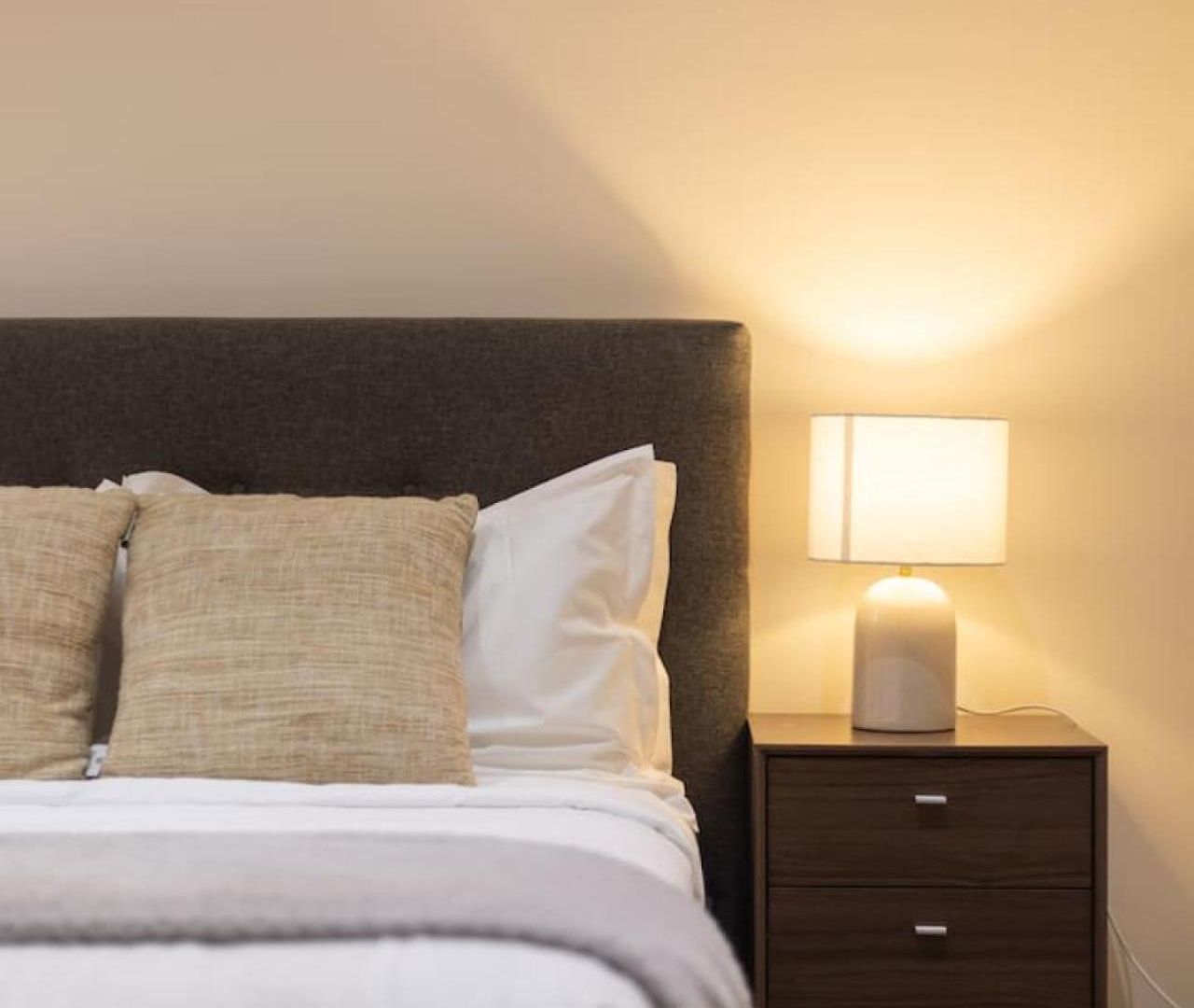 Cozy Hub Near Food Fusion Family Business Ideal Holiday home