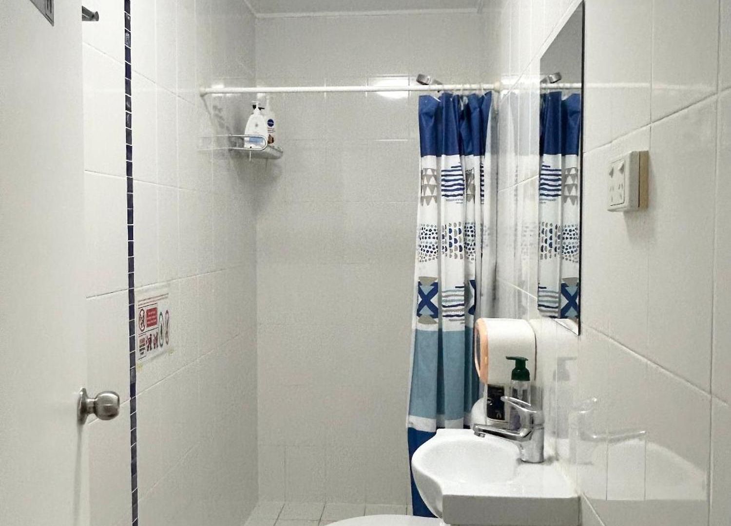 Homestay 197 Shafston Ave Kangaroo Point Qld 4169