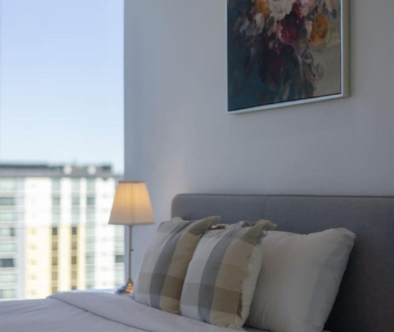 Apartment South Bank View Pool Free Parking