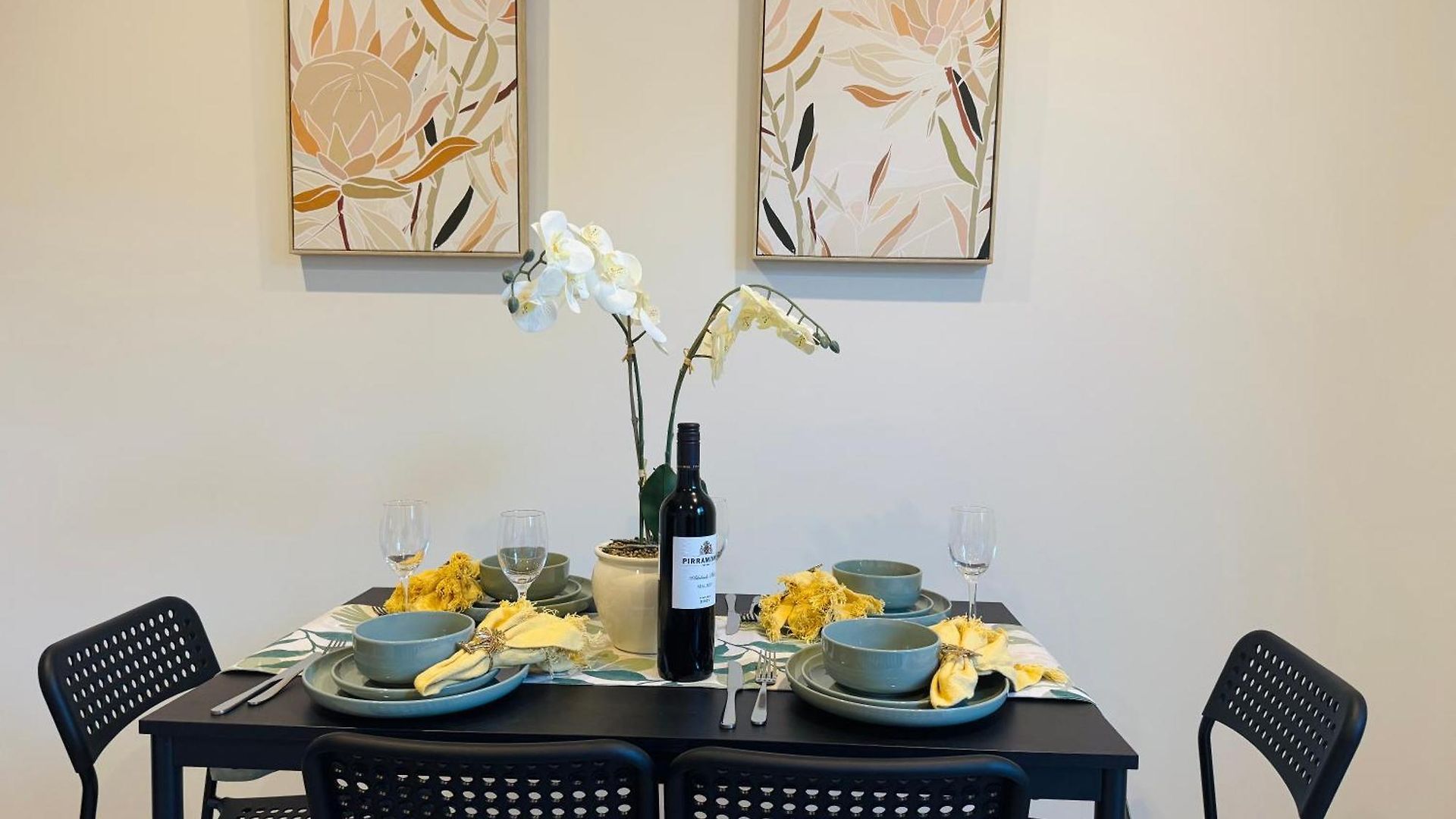 Holiday home Luxe 2b2b Walk To Sunnybank Market Square