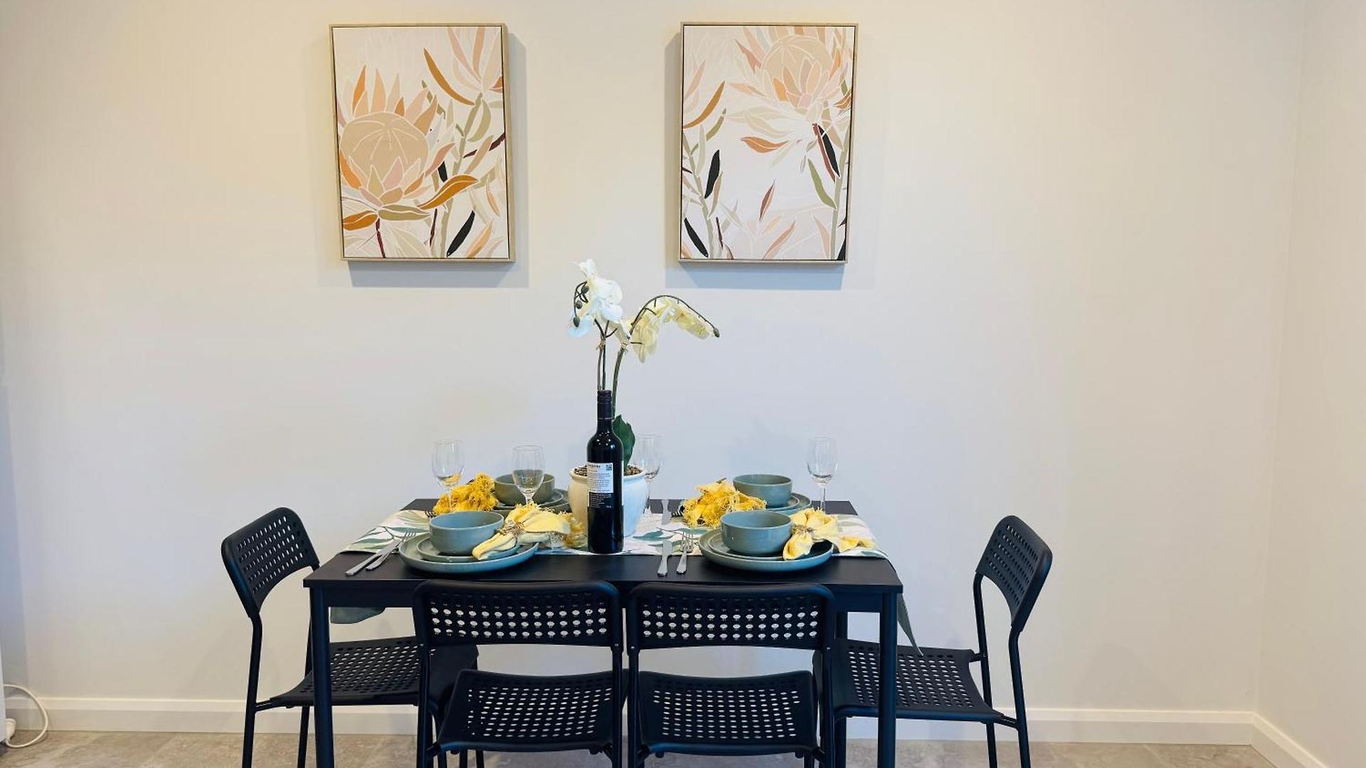 Luxe 2b2b Walk To Sunnybank Market Square Holiday home