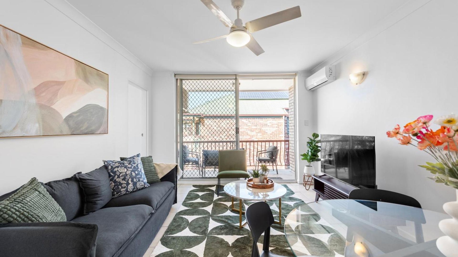 Apartment Comfy 2br Near Hospitals, Qut And Cbd With Parking! *