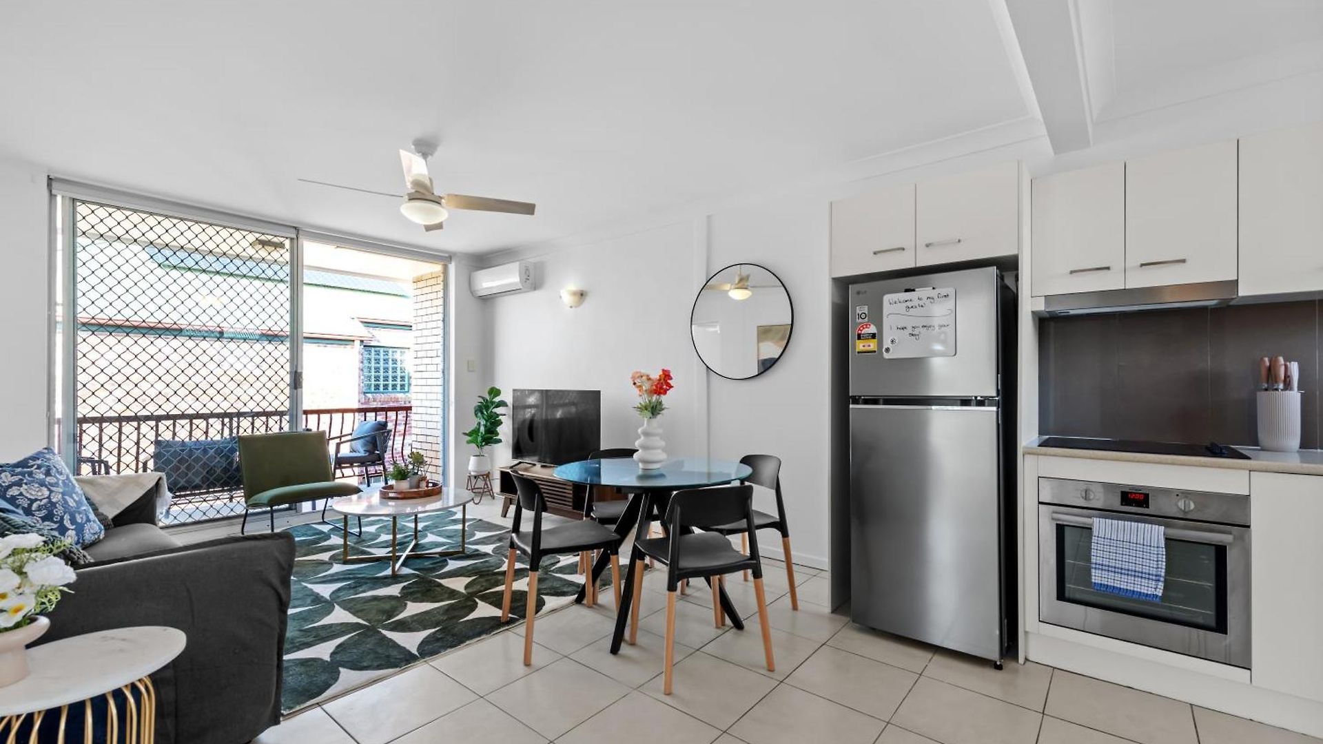 Comfy 2br Near Hospitals, Qut And Cbd With Parking! Apartment Brisbane