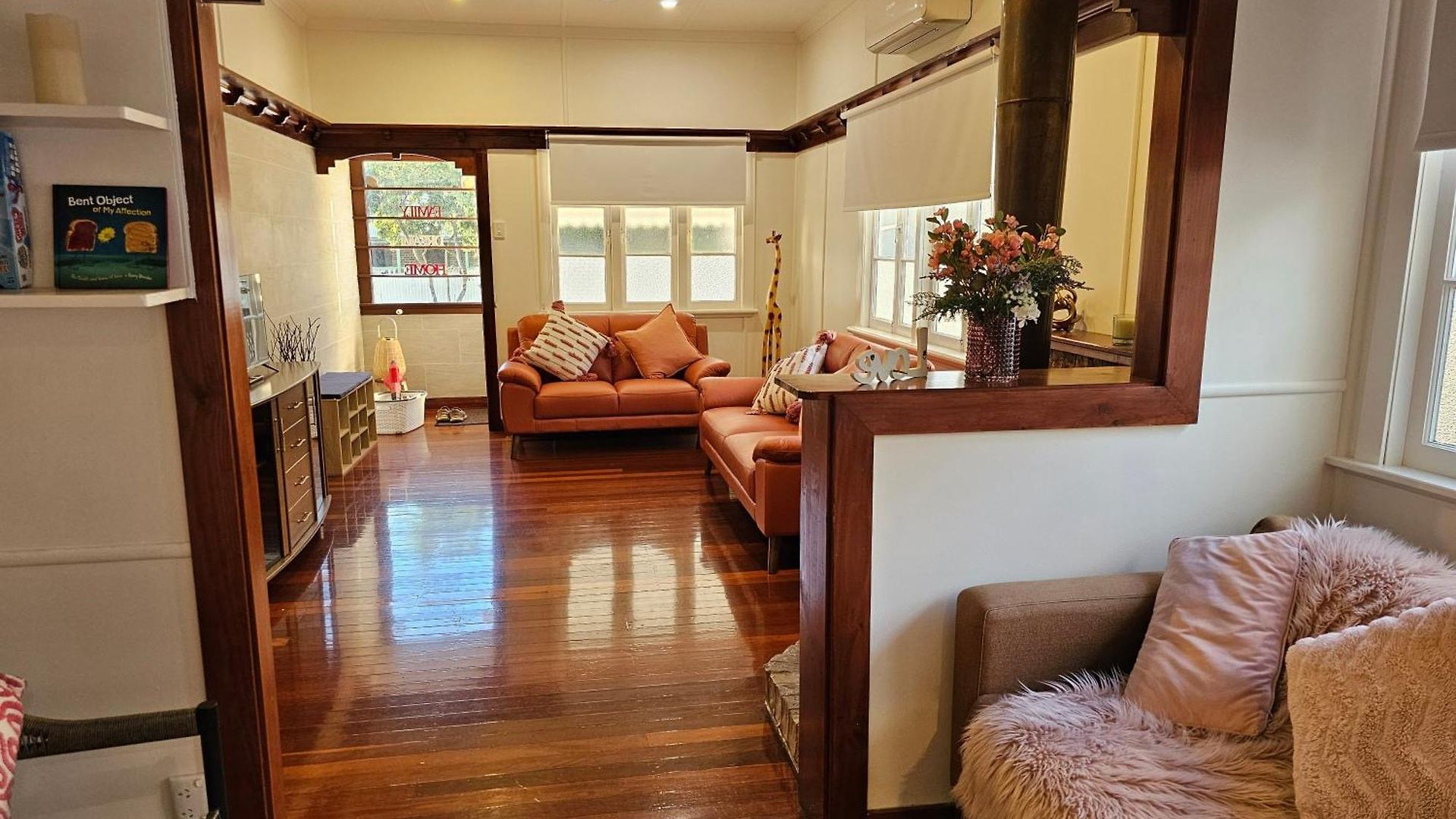 6 Mins To City-stylish Retreat Holiday home