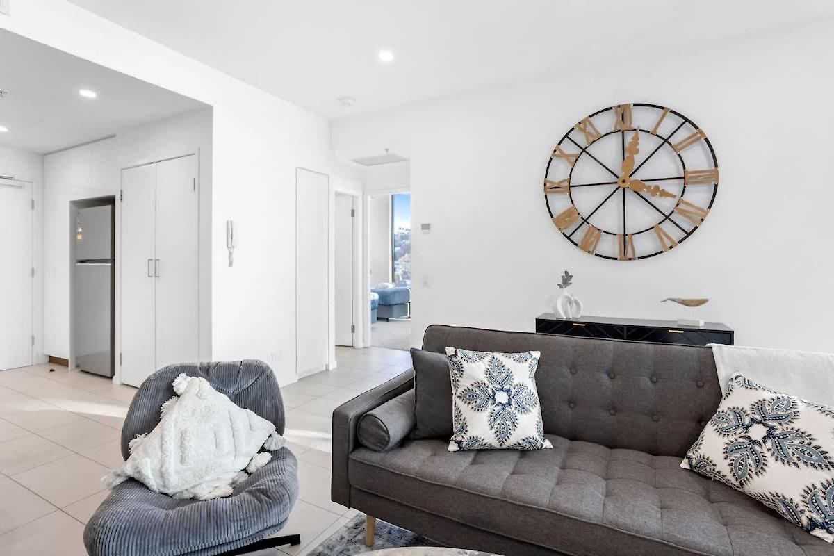 Apartment Spacious 2br - Free Parking & Balcony & Pool Brisbane