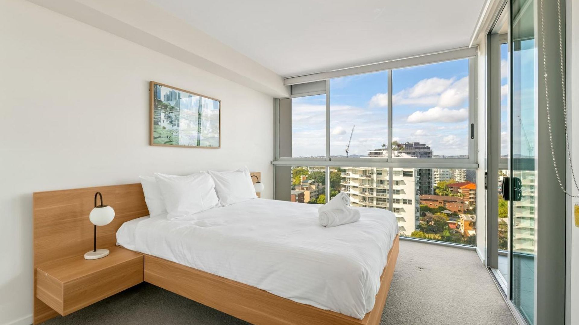 Kangaroo Point 2-bed Flat With Gym & Pool *