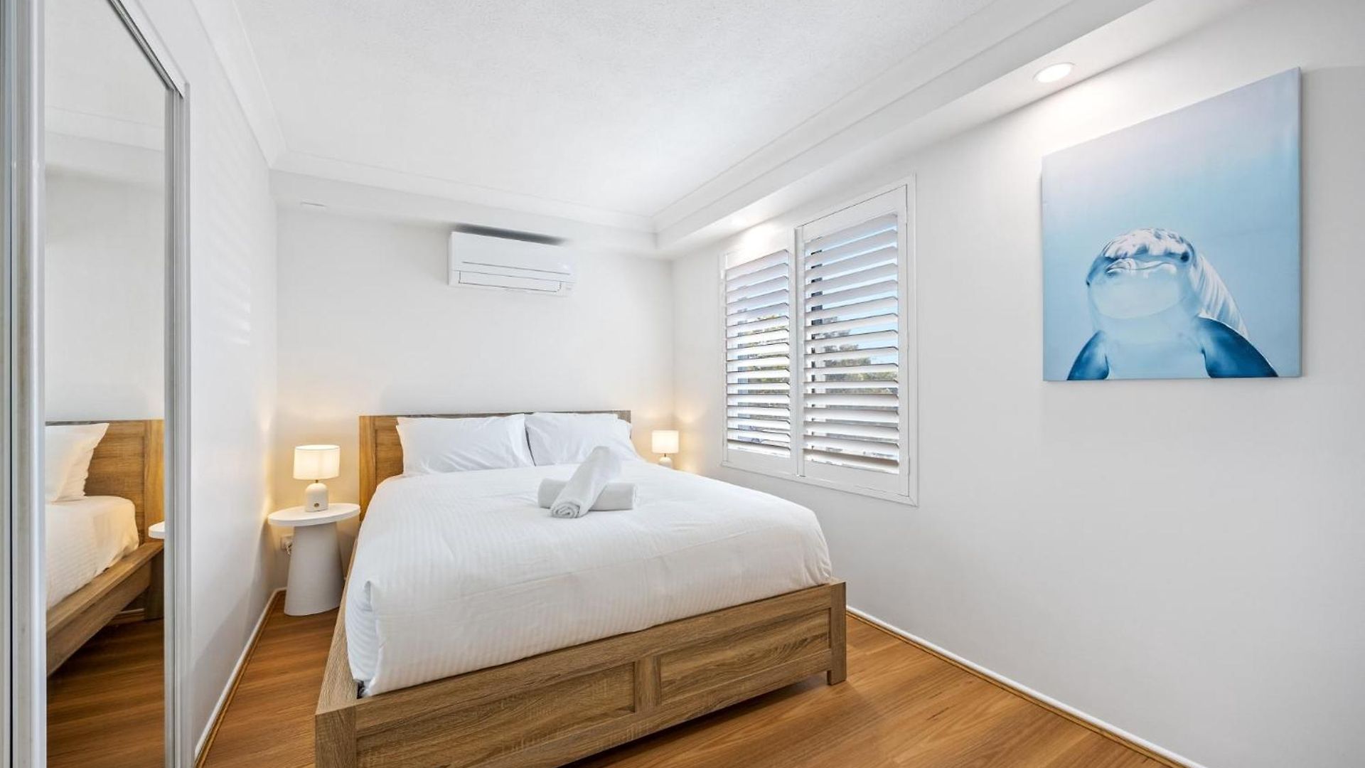 Stylish 4-bed Townhouse With Panoramic Ocean Views Holiday home Brisbane