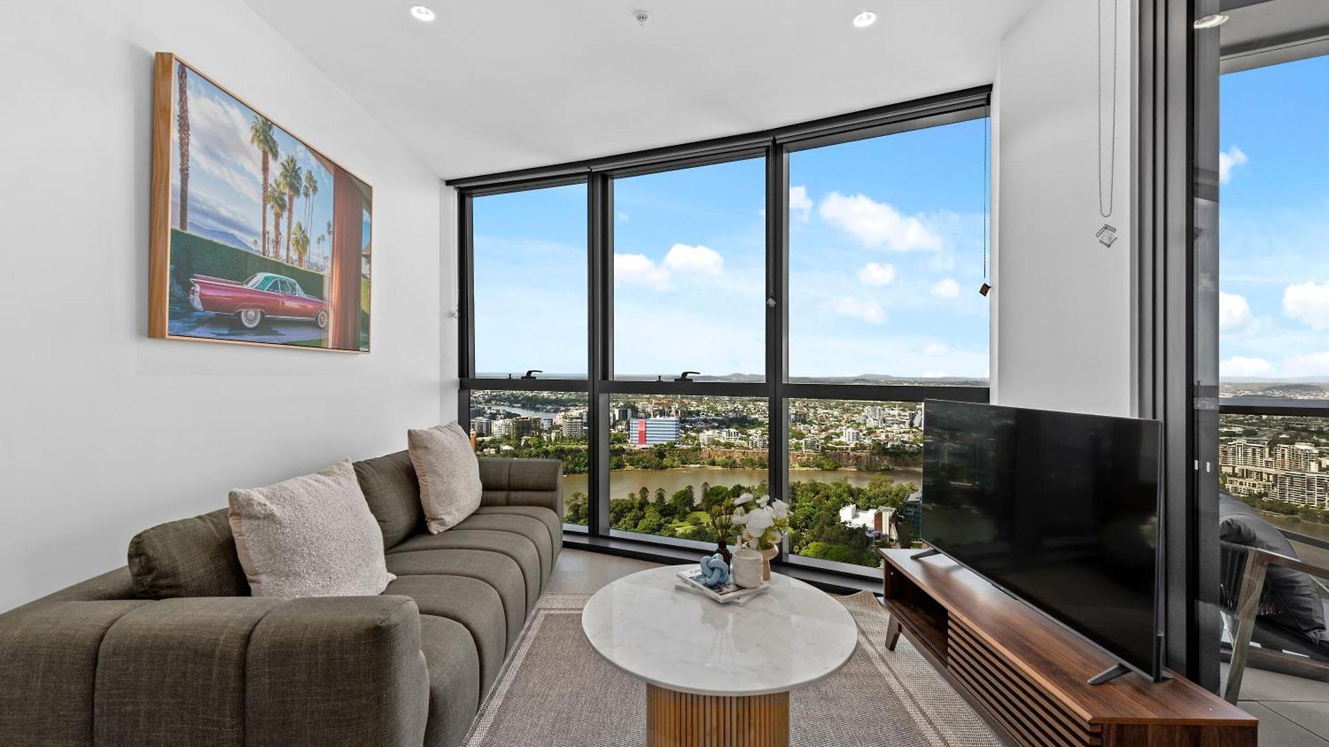 Queens Wharf - Luxe 2br With Stunning Views & Pool Apartment