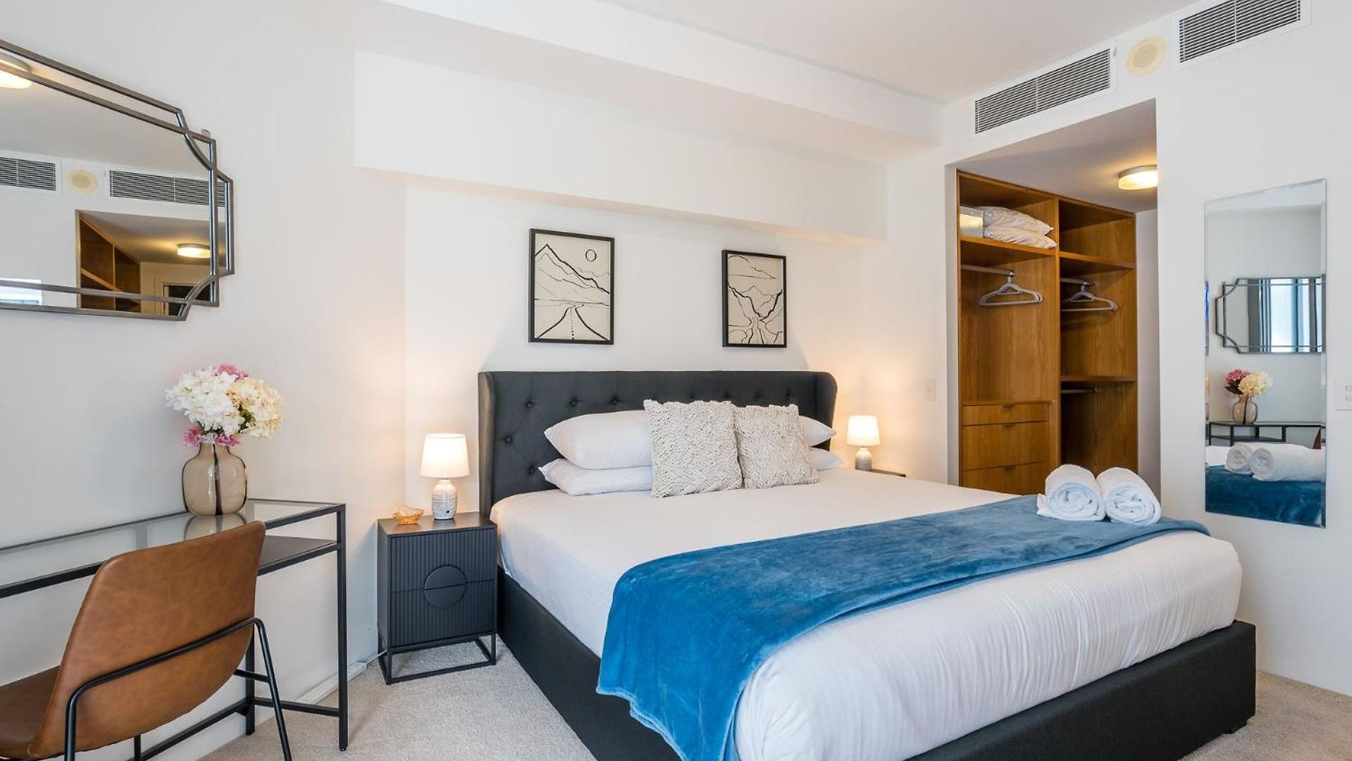 Apartment Riverside At Wateredge West End