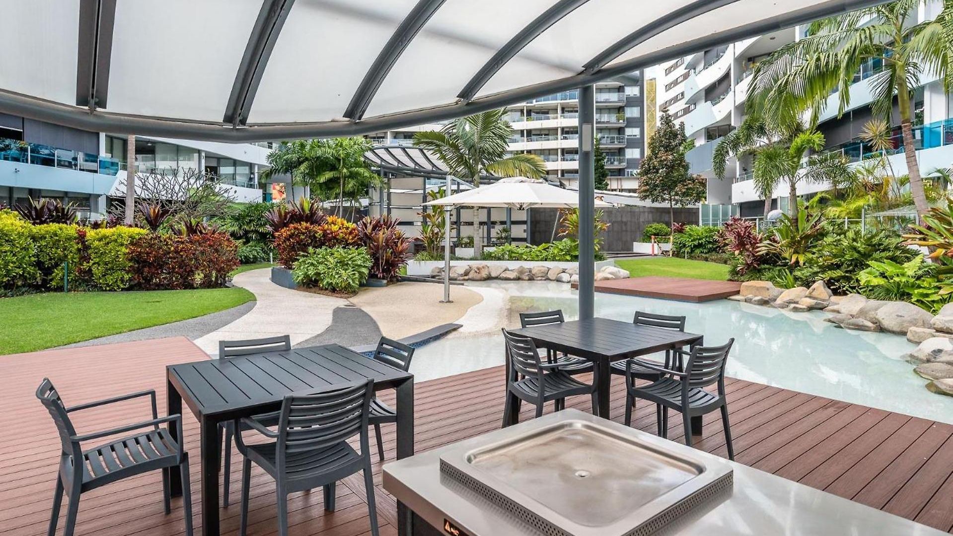 Riverside At Wateredge West End Apartment Brisbane
