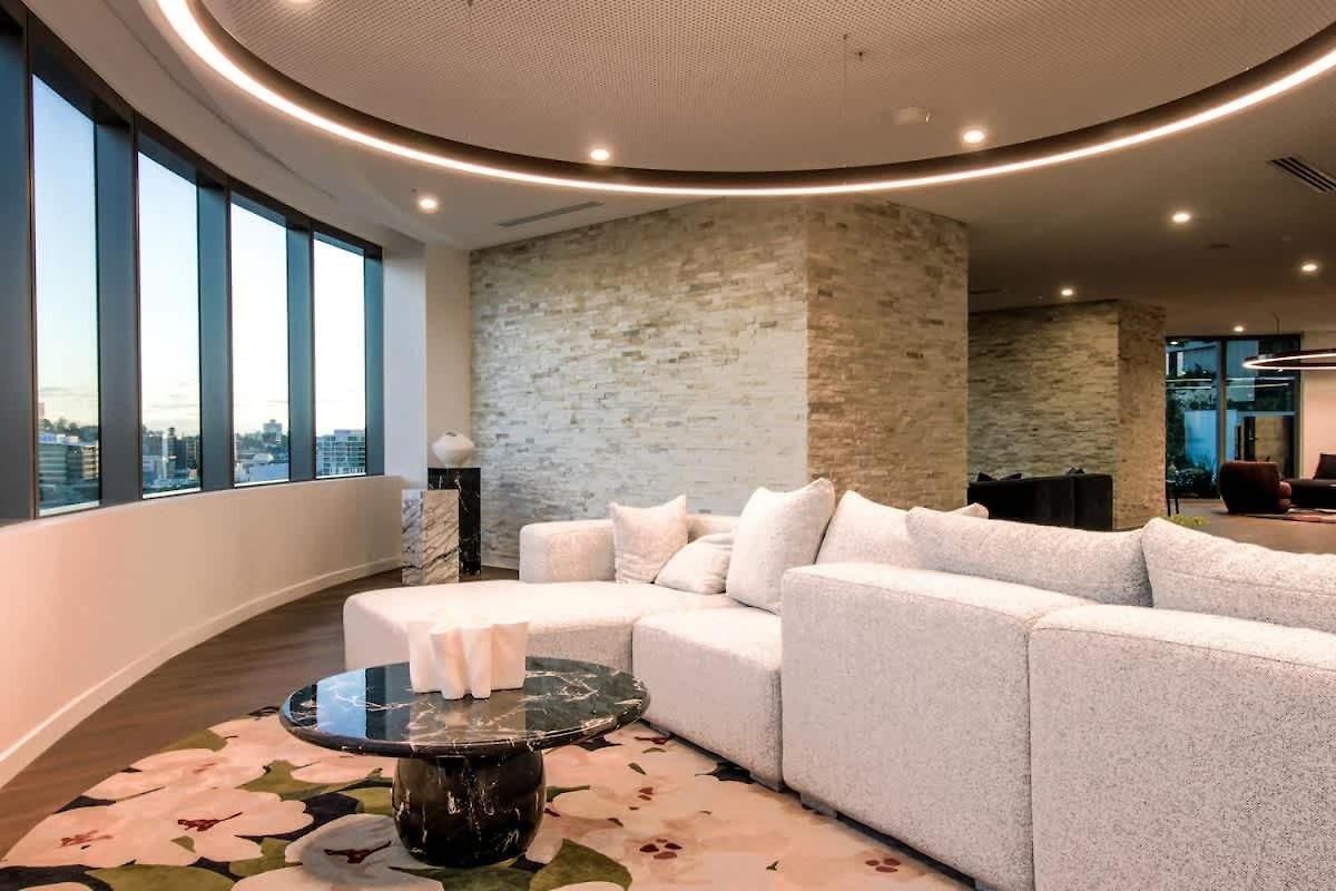35th Floor Cbd Luxury At Queens Wharf Apartment