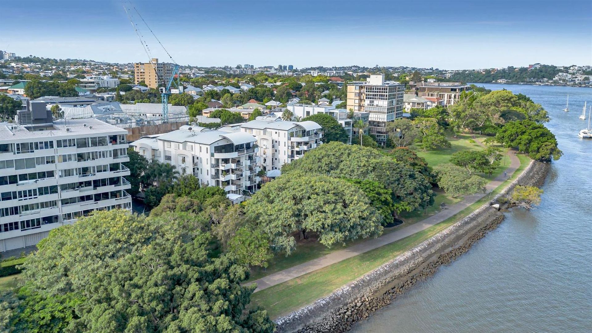 Oxlade Luxury Riverfront