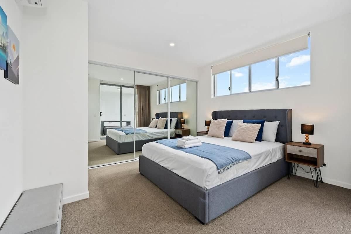 Modern 2beds 2baths At Sherwood With Paking Apartment