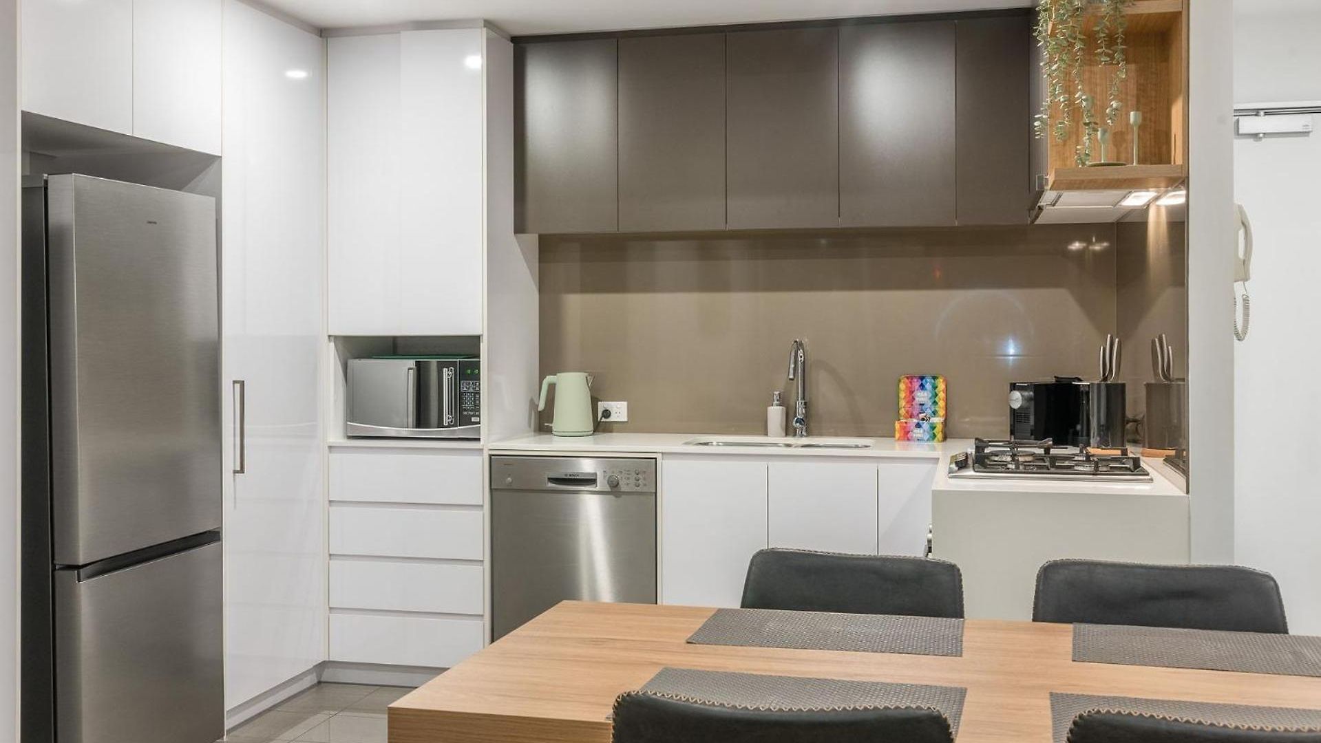 Apartment Russell St Retreat Stunning & Park Views Brisbane