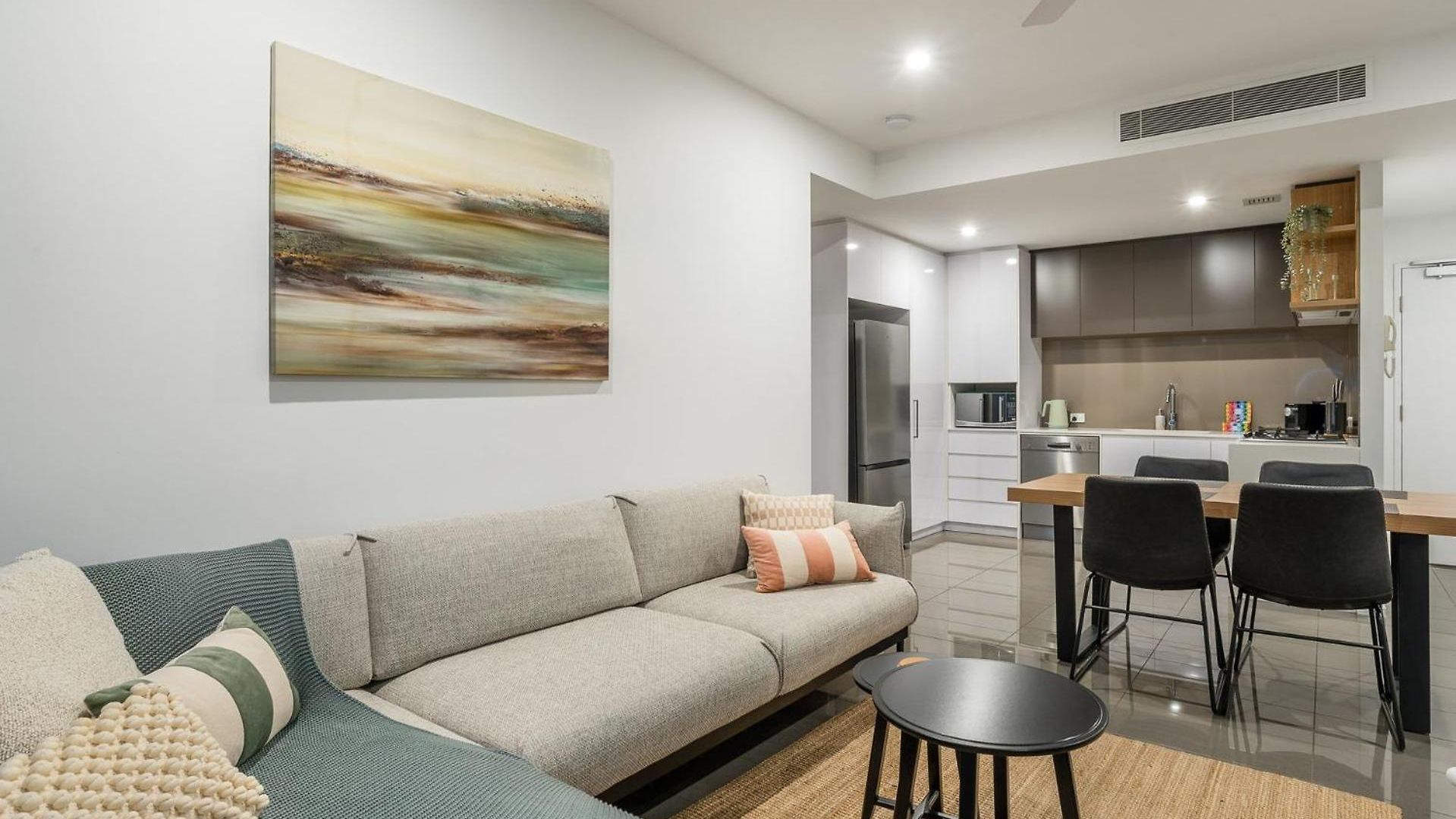 Russell St Retreat Stunning & Park Views Apartment Brisbane