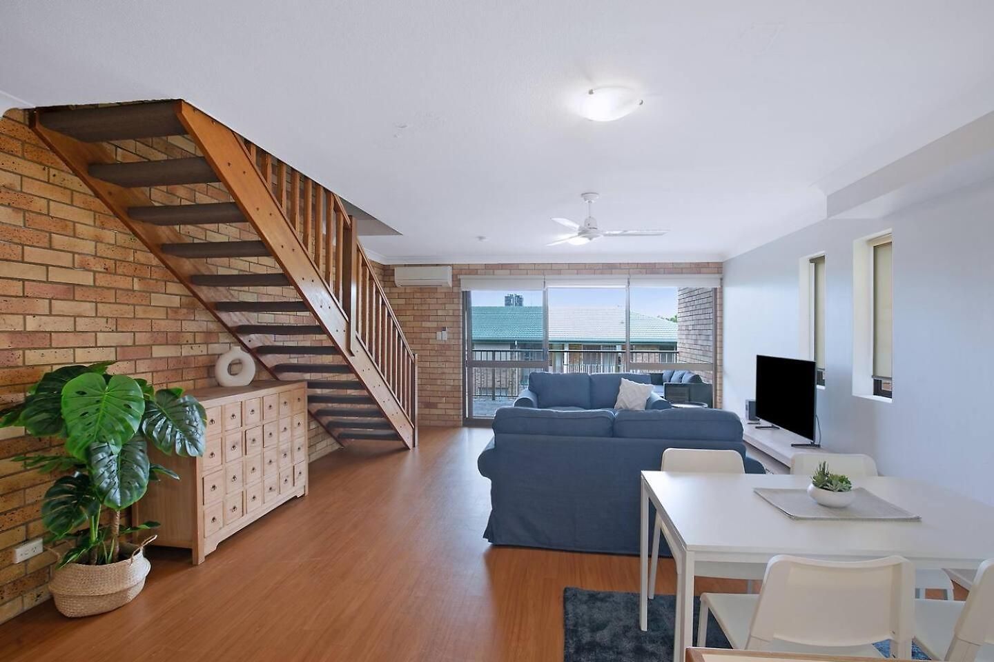Apartment The Poolside Perch - A Breezy Balcony Gem