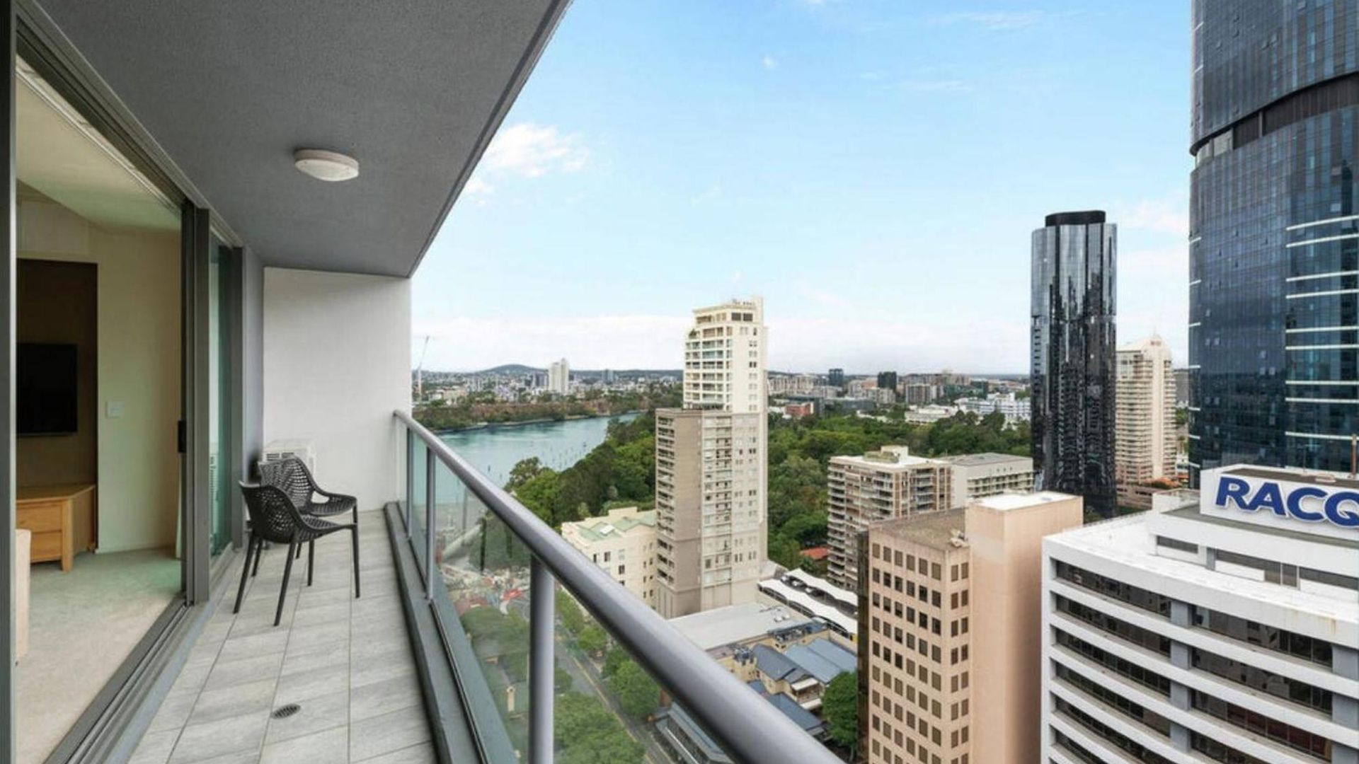 Felix Apartment