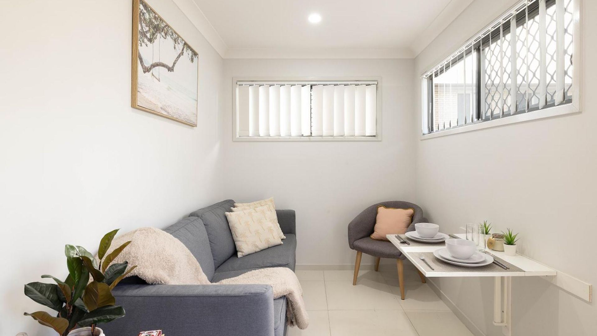 Smart Self Check-in - N Freney Apartment Brisbane