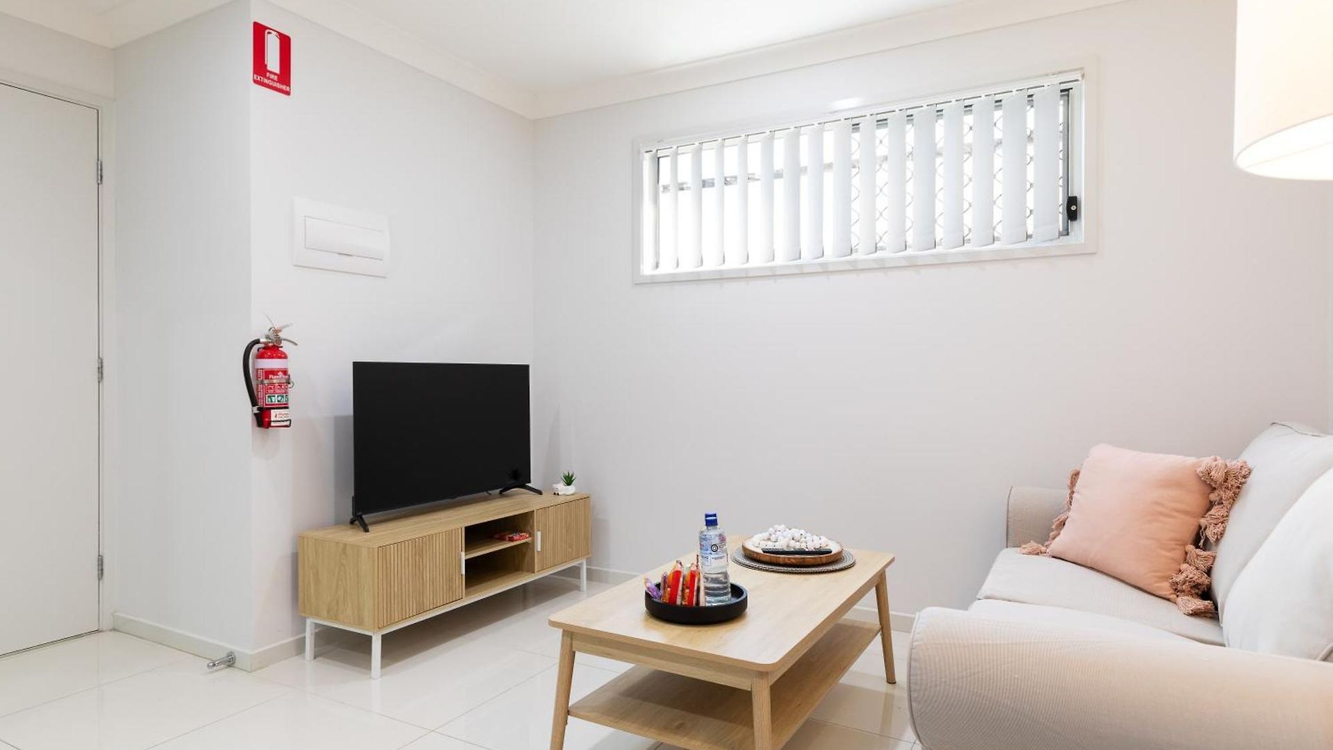 Smart Self Check-in - Freney Park * Brisbane