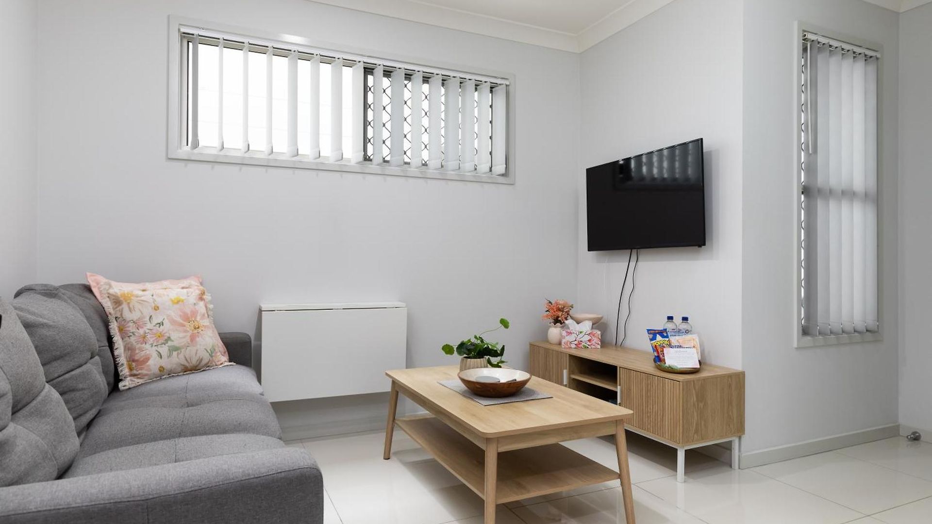 Apartment Smart Self Check-in - Freney Park *