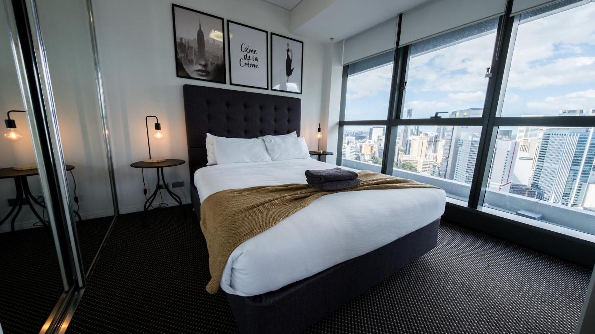 Apartment Infinity Tower