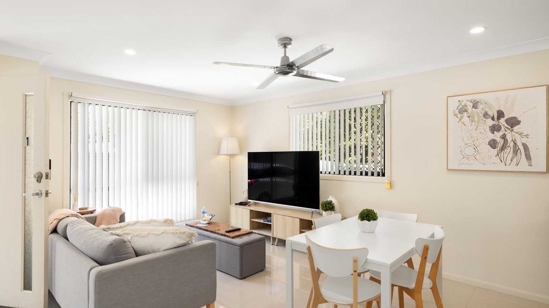 Apartment Smart Self Check-in - Sunnybank Station